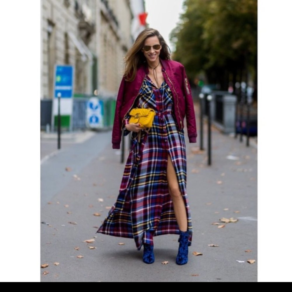 L'AGENCE Plaid multi color flannel maxi dr…
